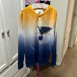 EUC St. Louis Blues long sleeve T-shirt, youth size L 14/16